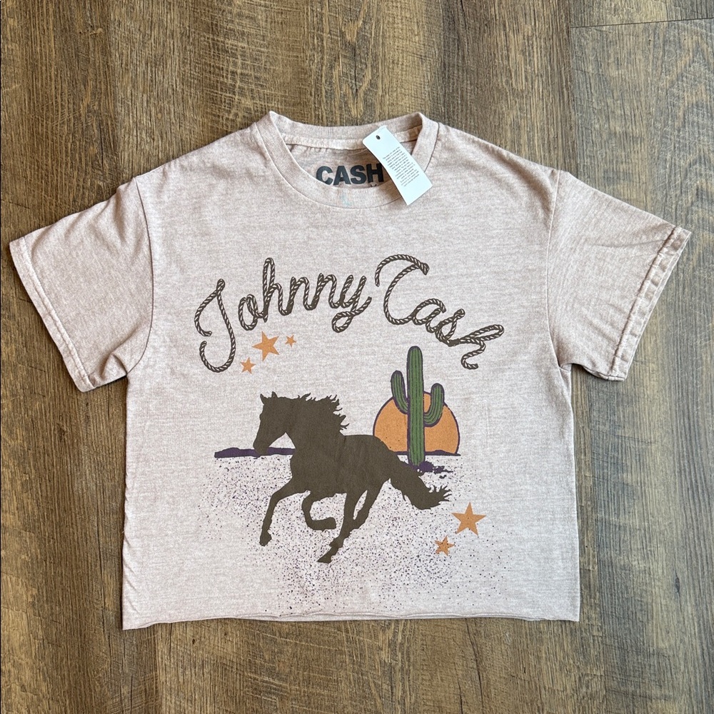 NWT Cash Women’s Johnny Cash Desert Horse Raw Hem Graphic Tee Size X-Small
